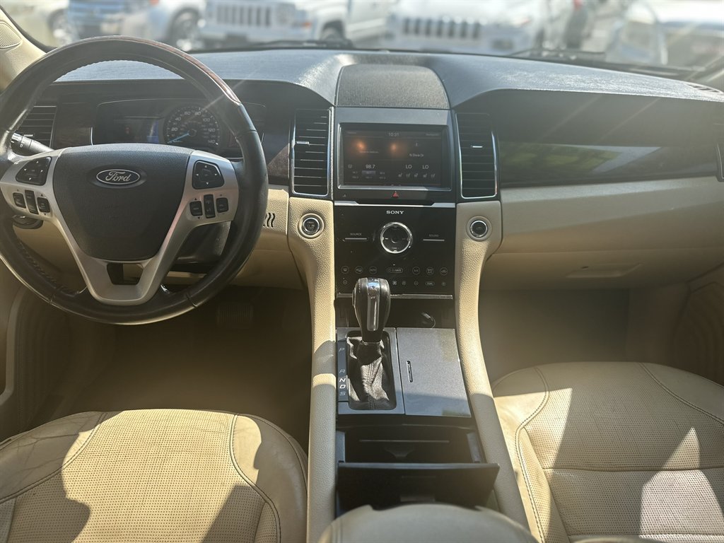 2013 Ford Taurus