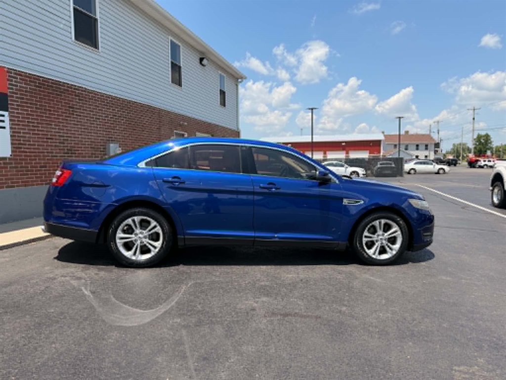 2013 Ford Taurus