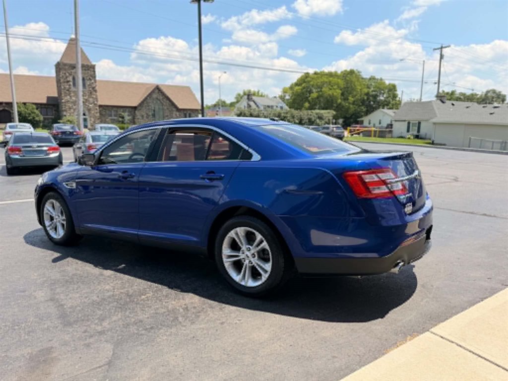 2013 Ford Taurus