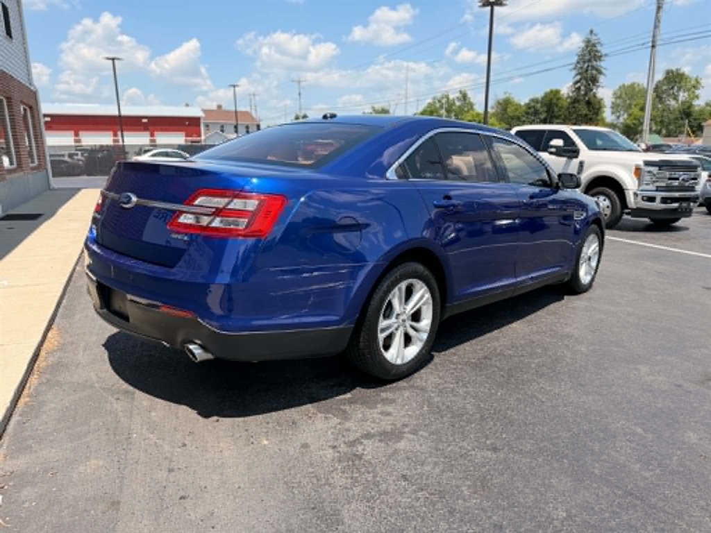 2013 Ford Taurus