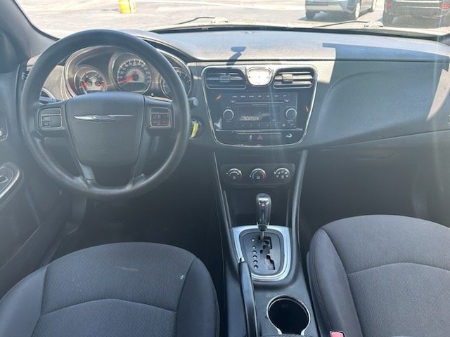 2012 Chrysler 200