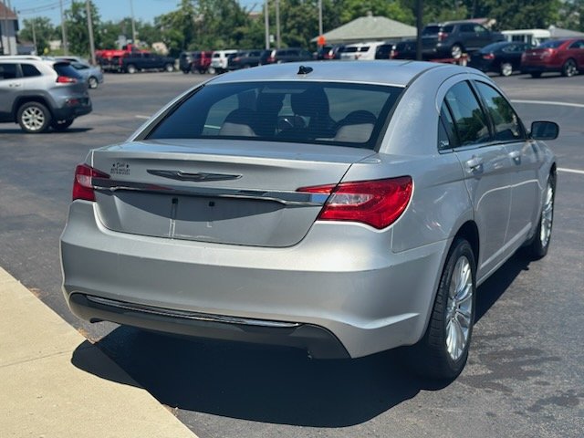 2012 Chrysler 200