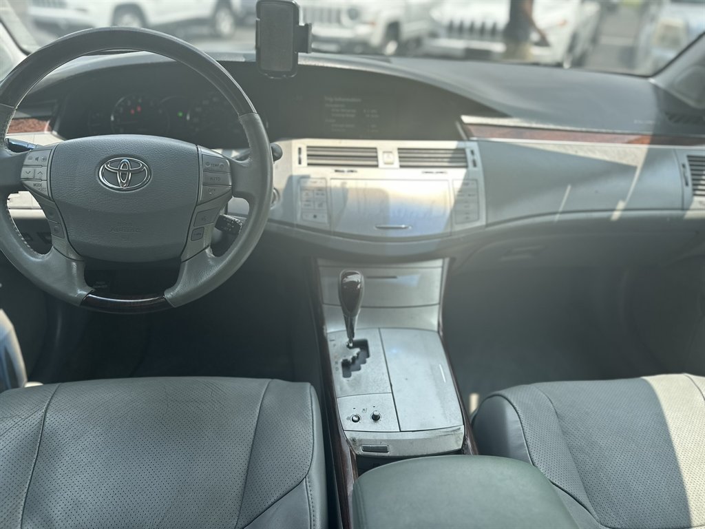 2008 Toyota Avalon