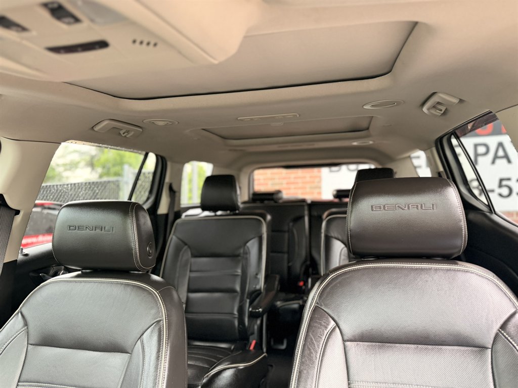2017 GMC Acadia
