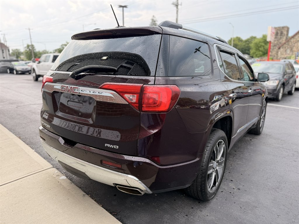 2017 GMC Acadia