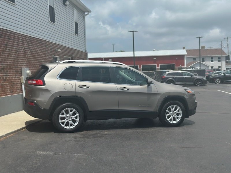 2016 Jeep Cherokee