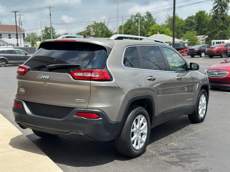 2016 Jeep Cherokee