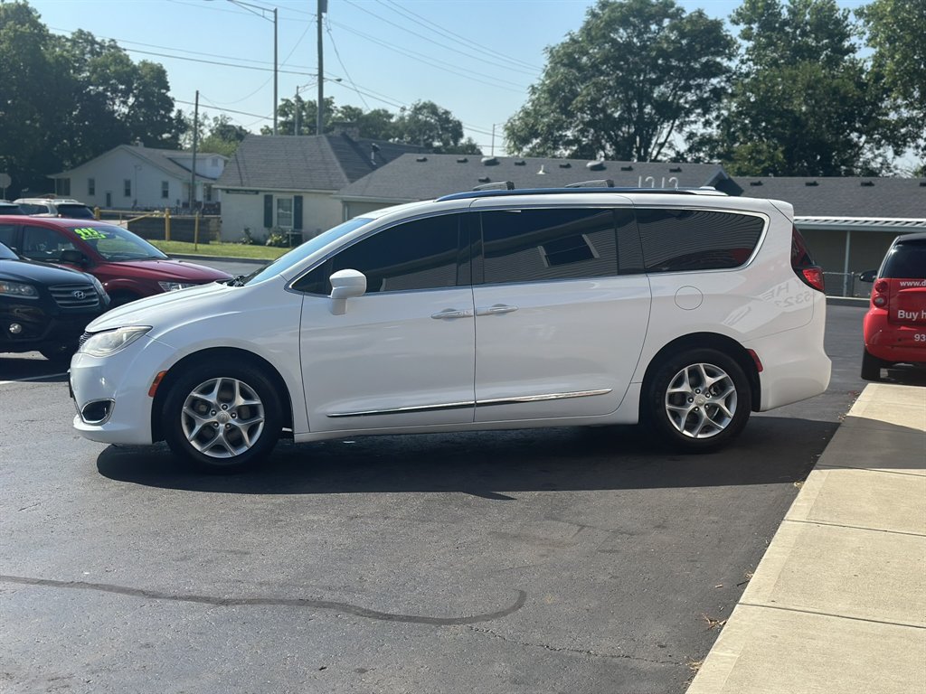2017 Chrysler Pacifica
