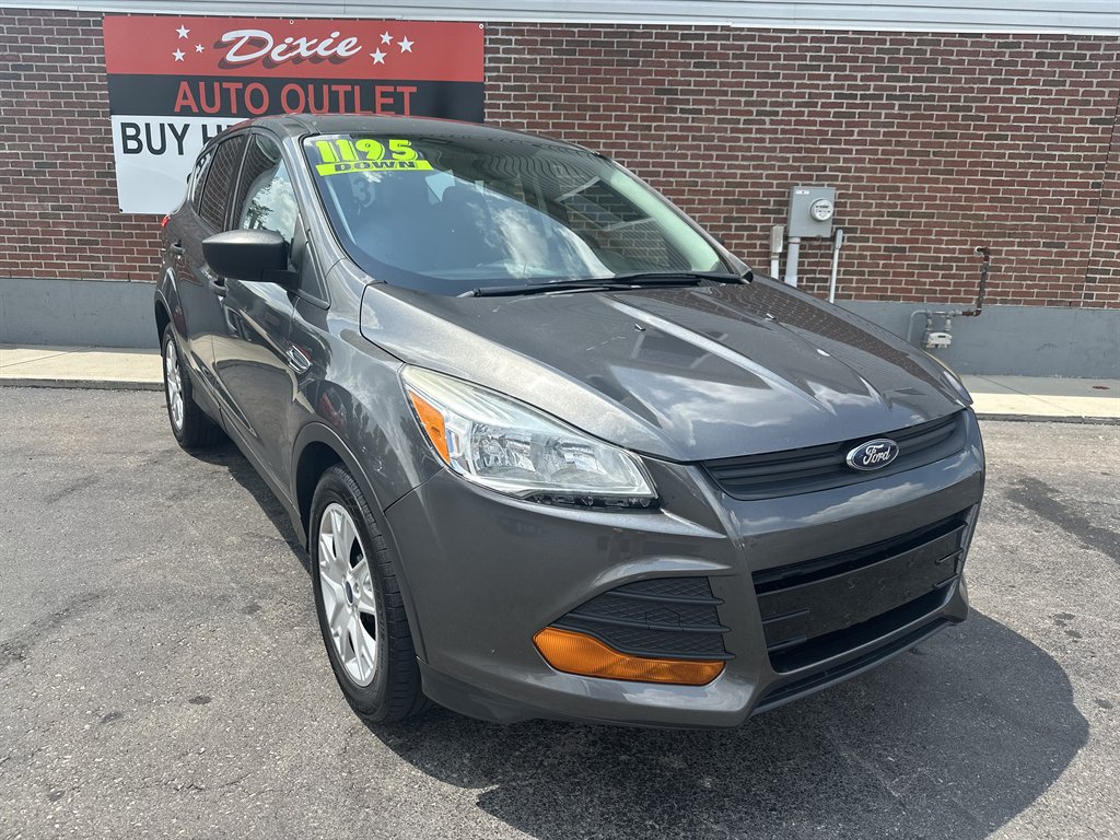 2016 Ford Escape S