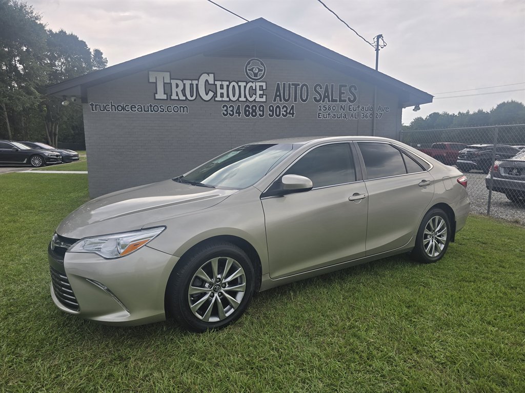 2017 Toyota Camry - $21,300