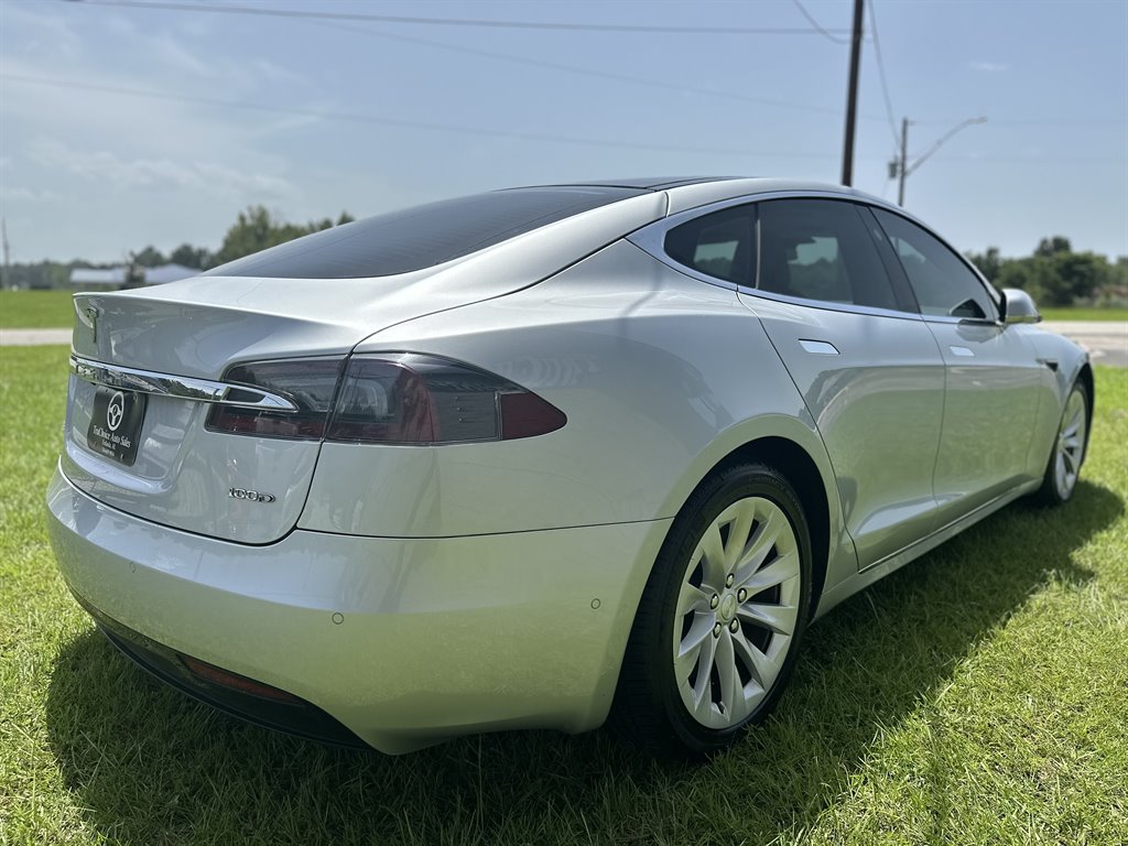 2017 Tesla Model S 100d photo