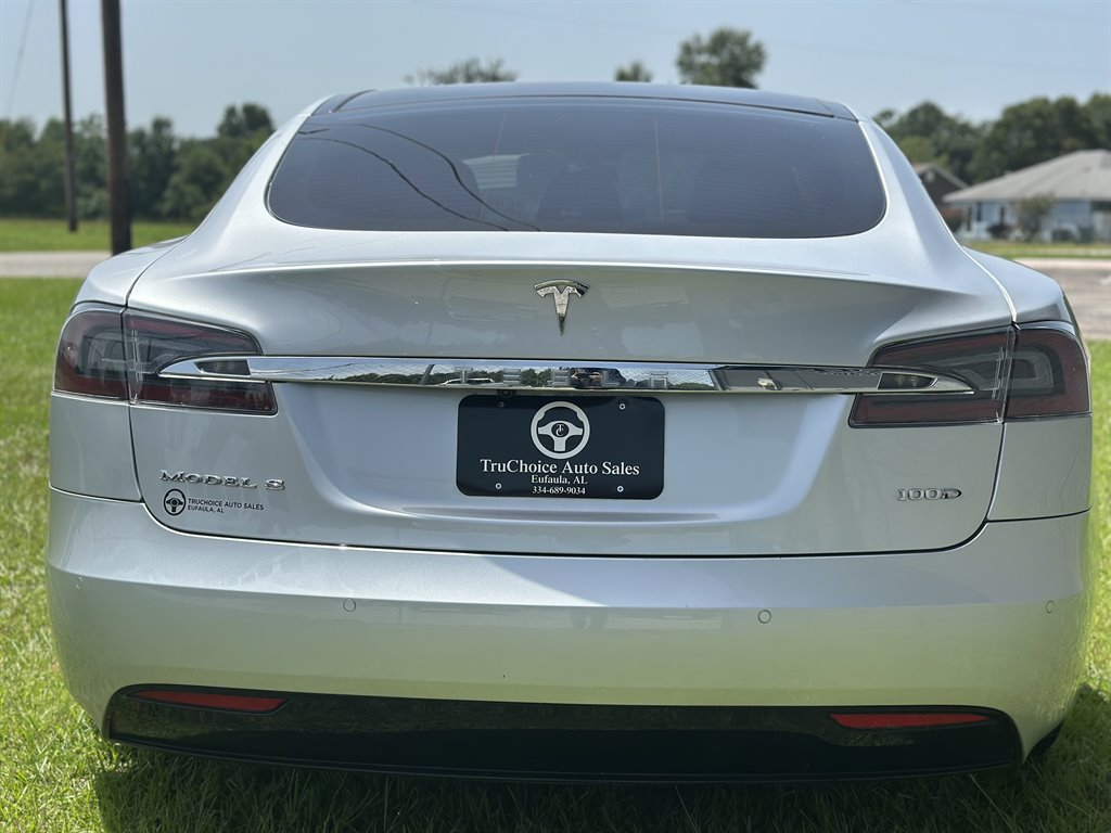 2017 Tesla Model S 100d photo