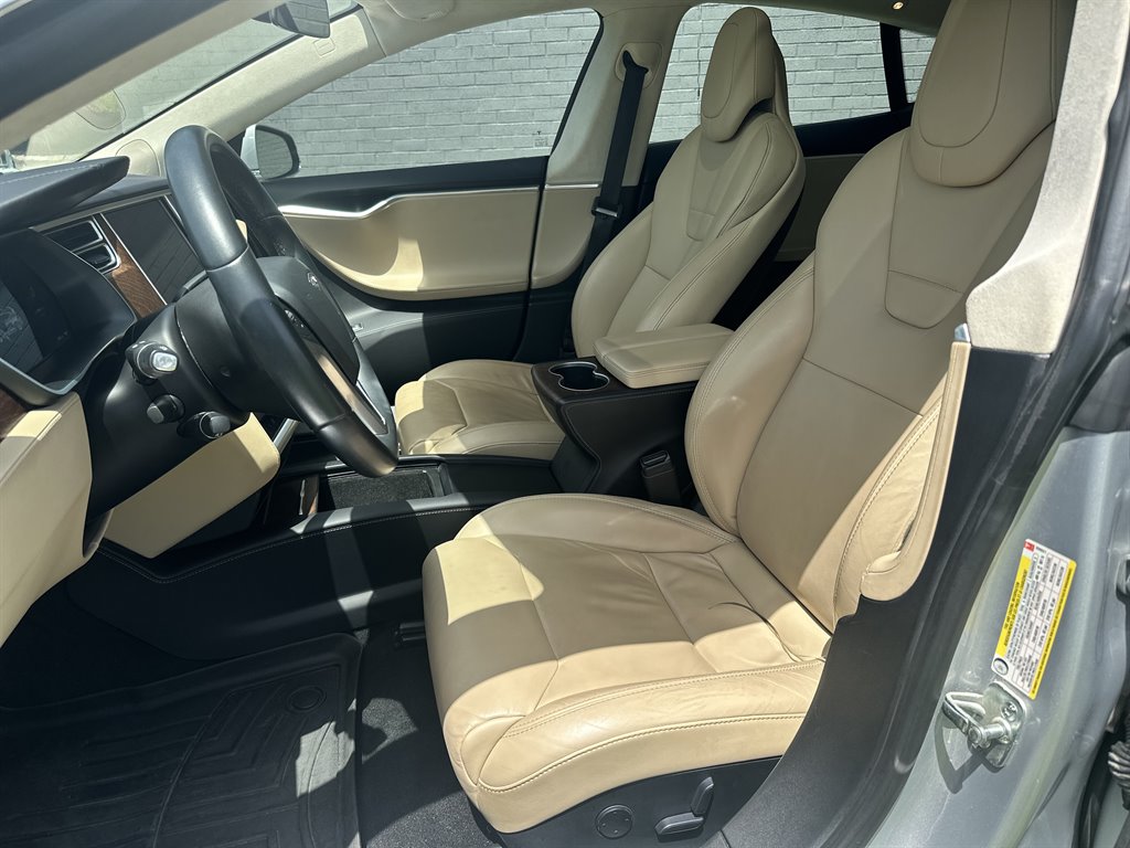 2017 Tesla Model S 100d photo