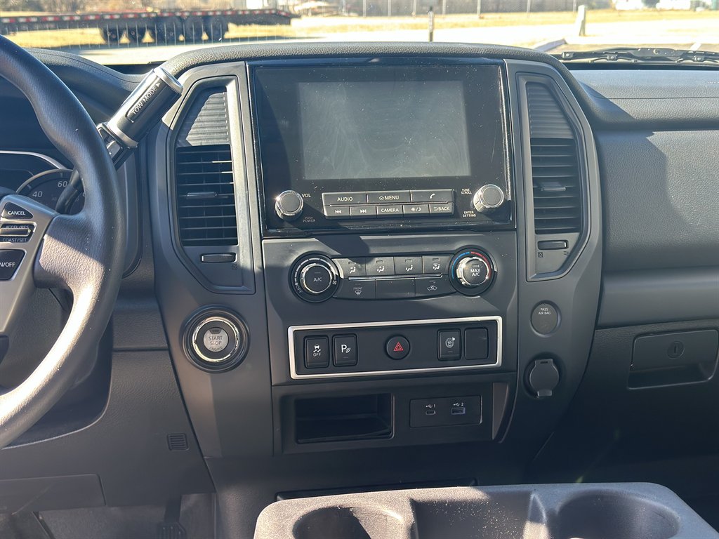 2020 Nissan Titan S photo