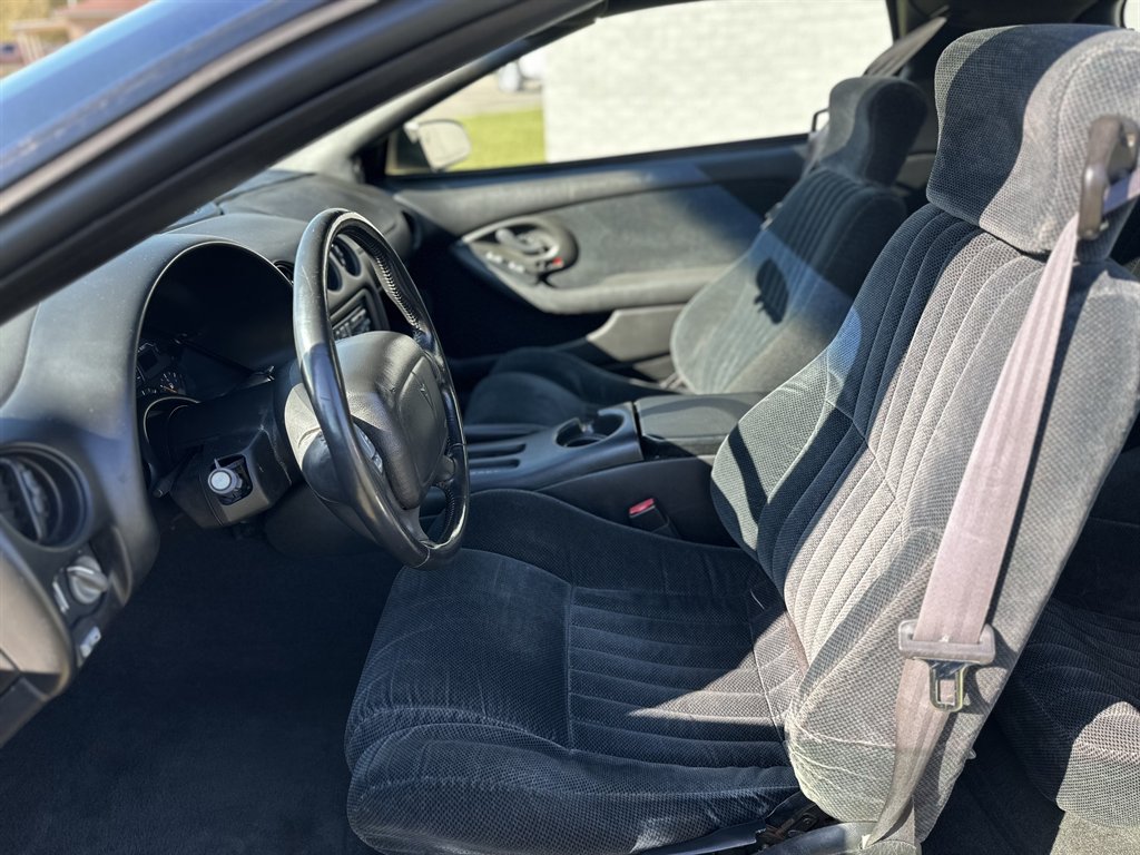 2000 Pontiac Firebird photo