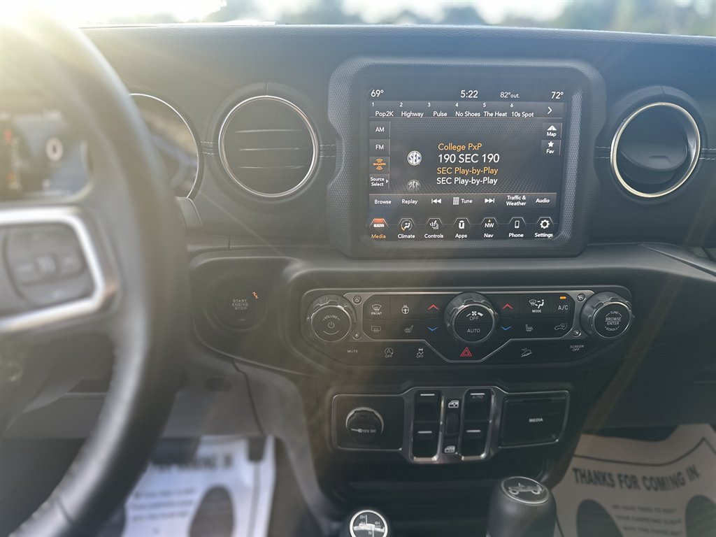 2018 Jeep Wrangler - $27,500