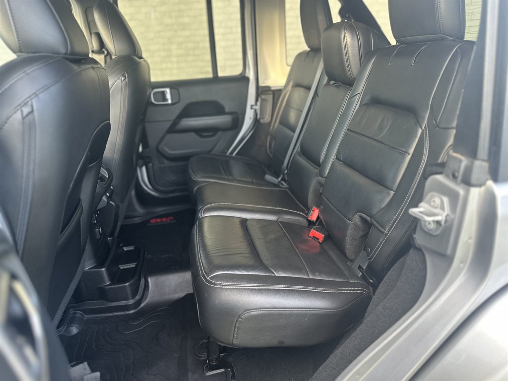 2018 Jeep Wrangler - $27,500