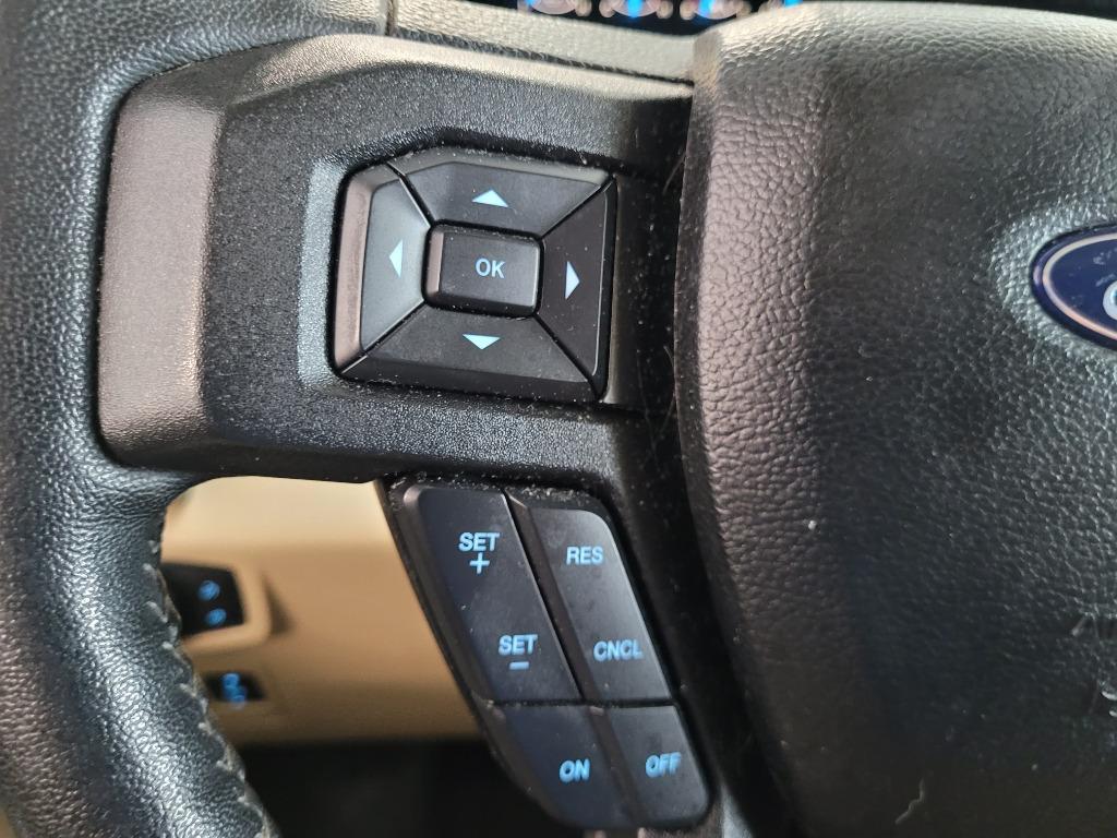 2017 Ford F150 XLT photo