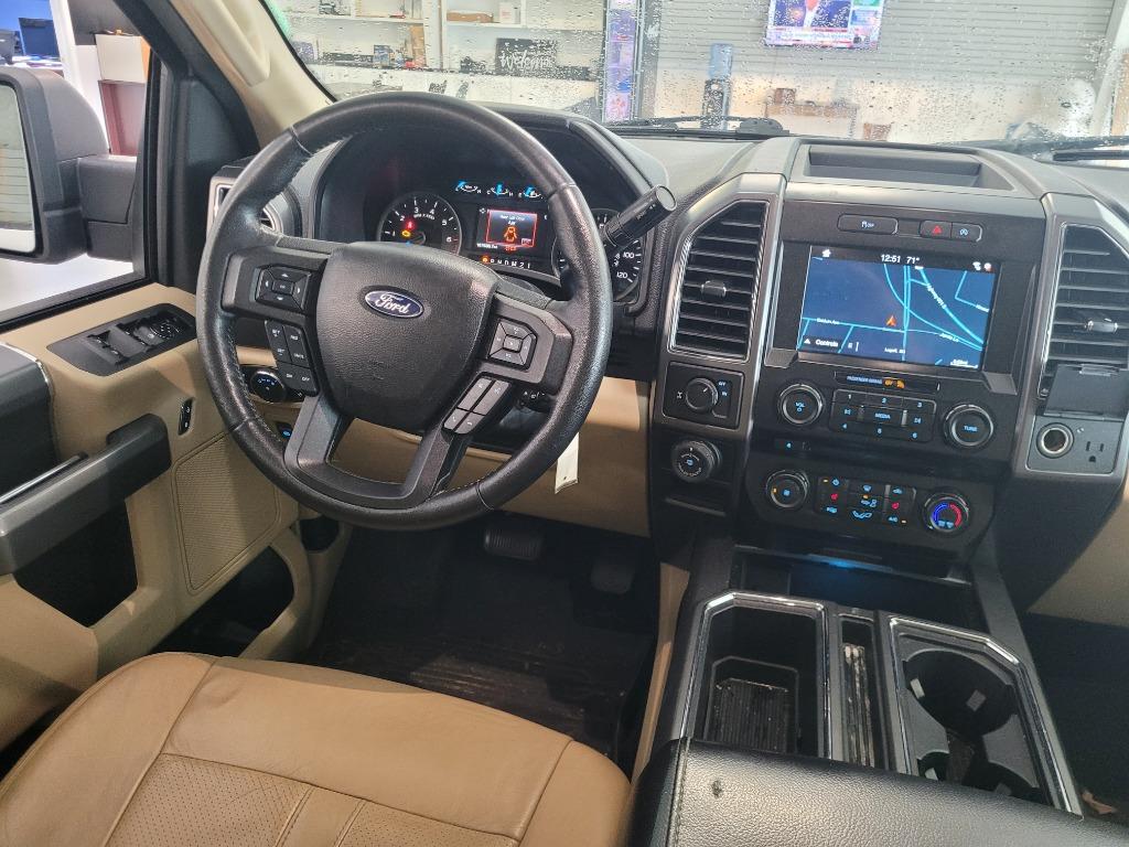 2017 Ford F150 XLT photo