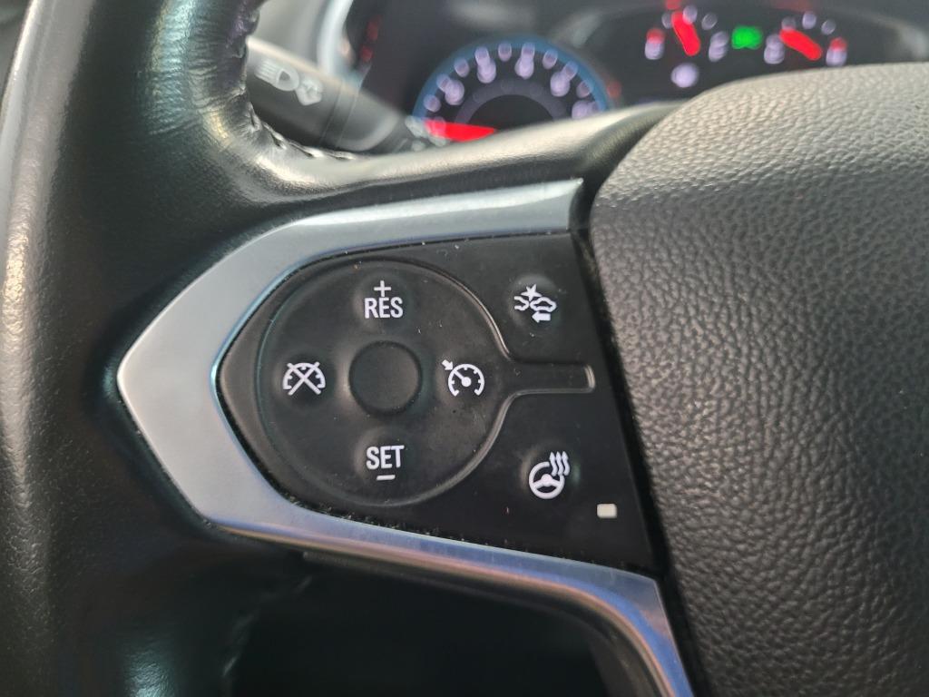 2021 Chevrolet Traverse Premier photo