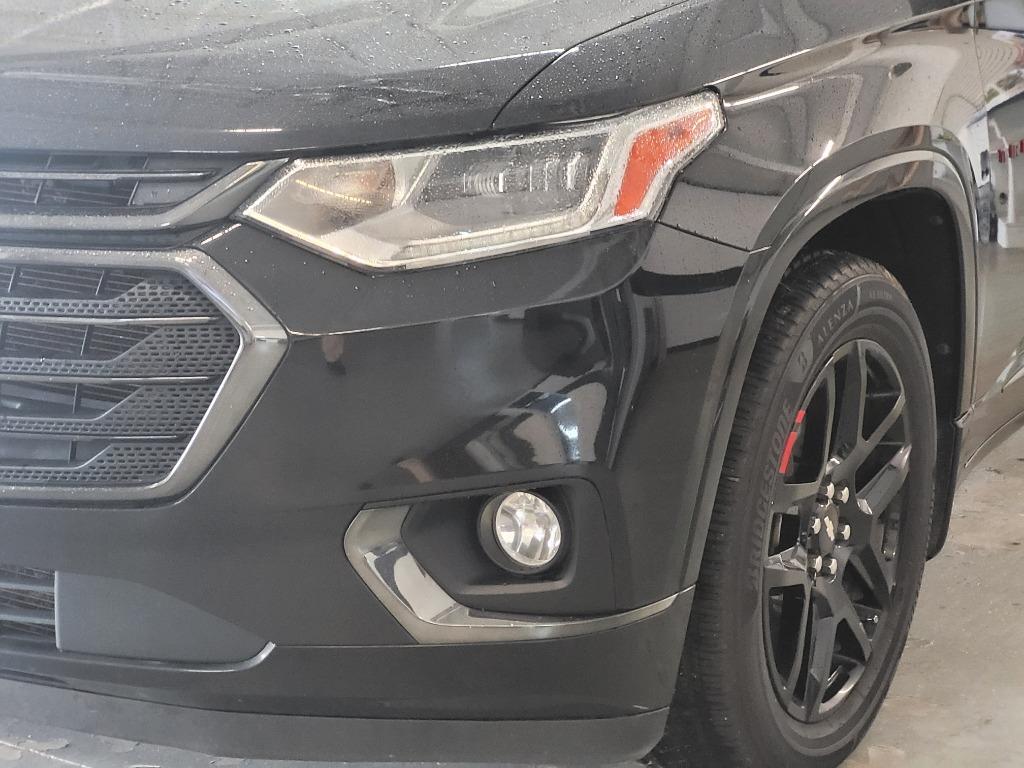 2021 Chevrolet Traverse Premier photo