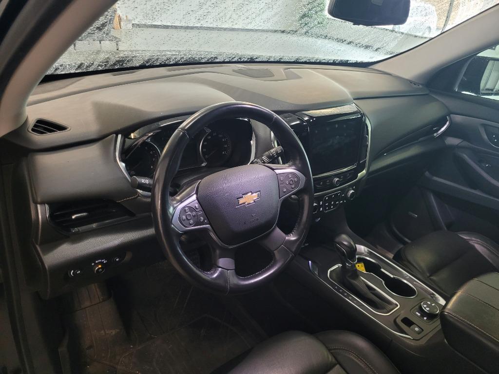 2021 Chevrolet Traverse Premier photo