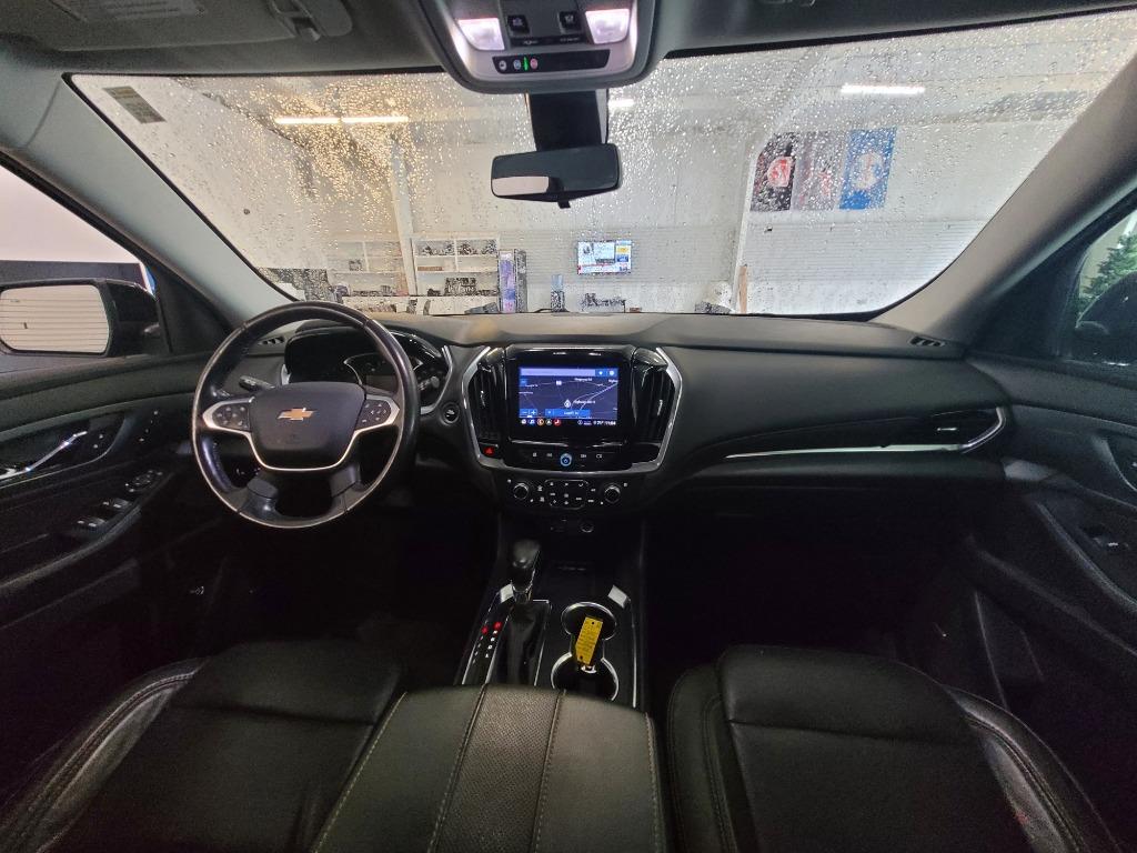 2021 Chevrolet Traverse Premier photo
