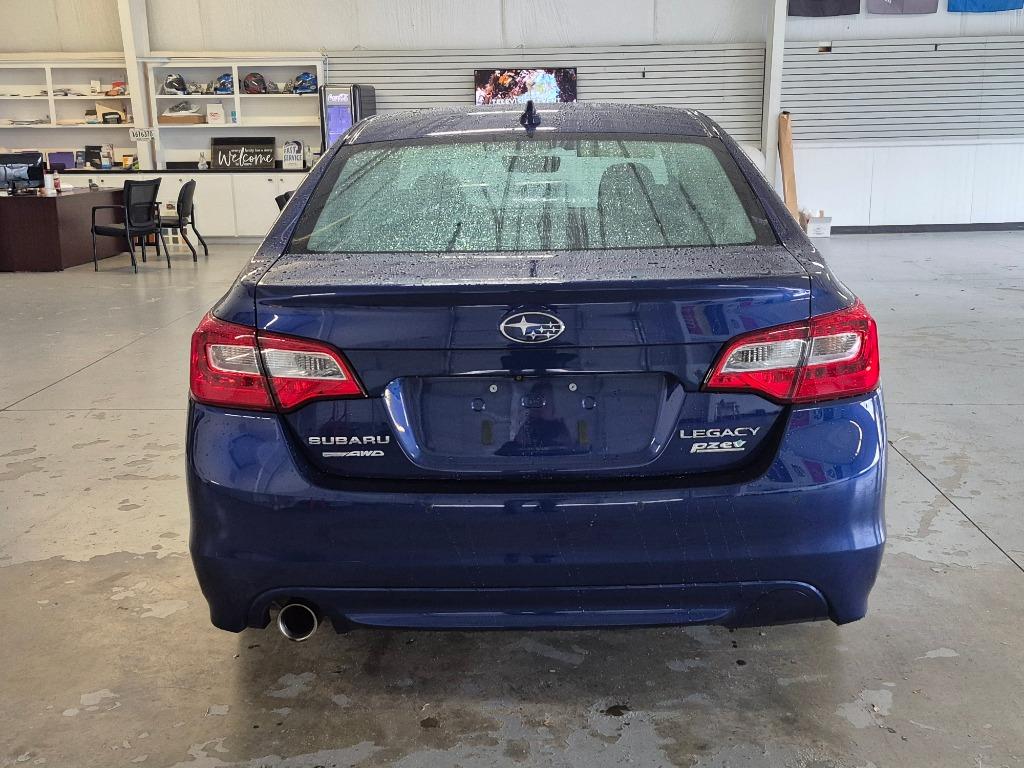 2017 Subaru Legacy Sport photo