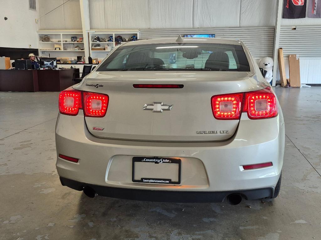 2014 Chevrolet Malibu LTZ photo