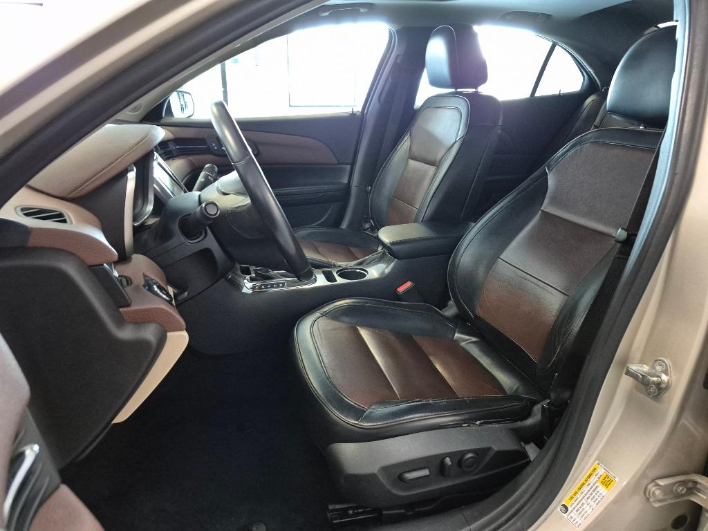 2014 Chevrolet Malibu LTZ photo