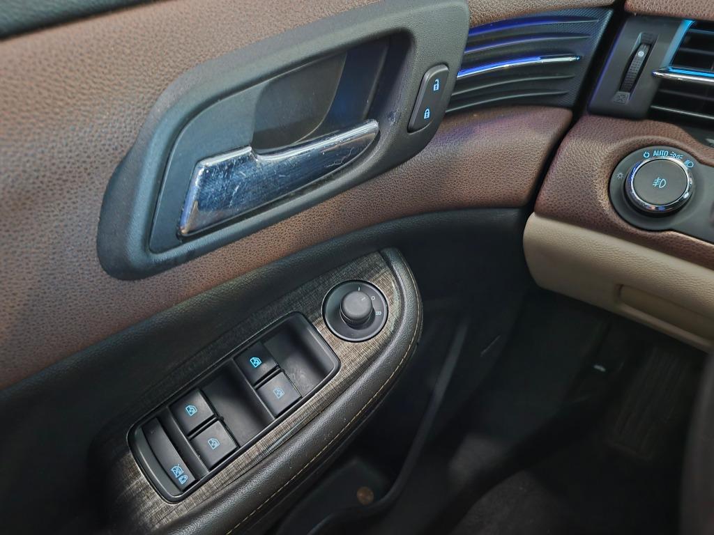 2014 Chevrolet Malibu LTZ photo