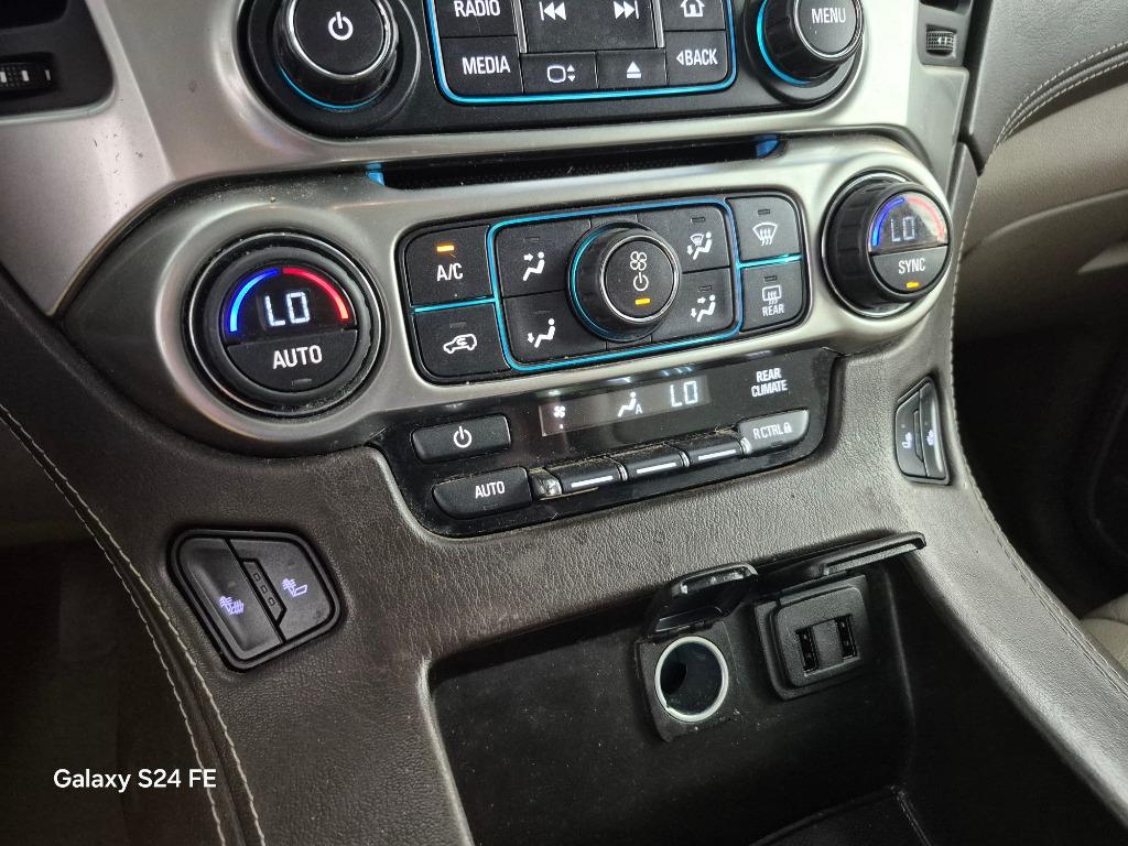 2016 Chevrolet Suburban 1500 LT photo