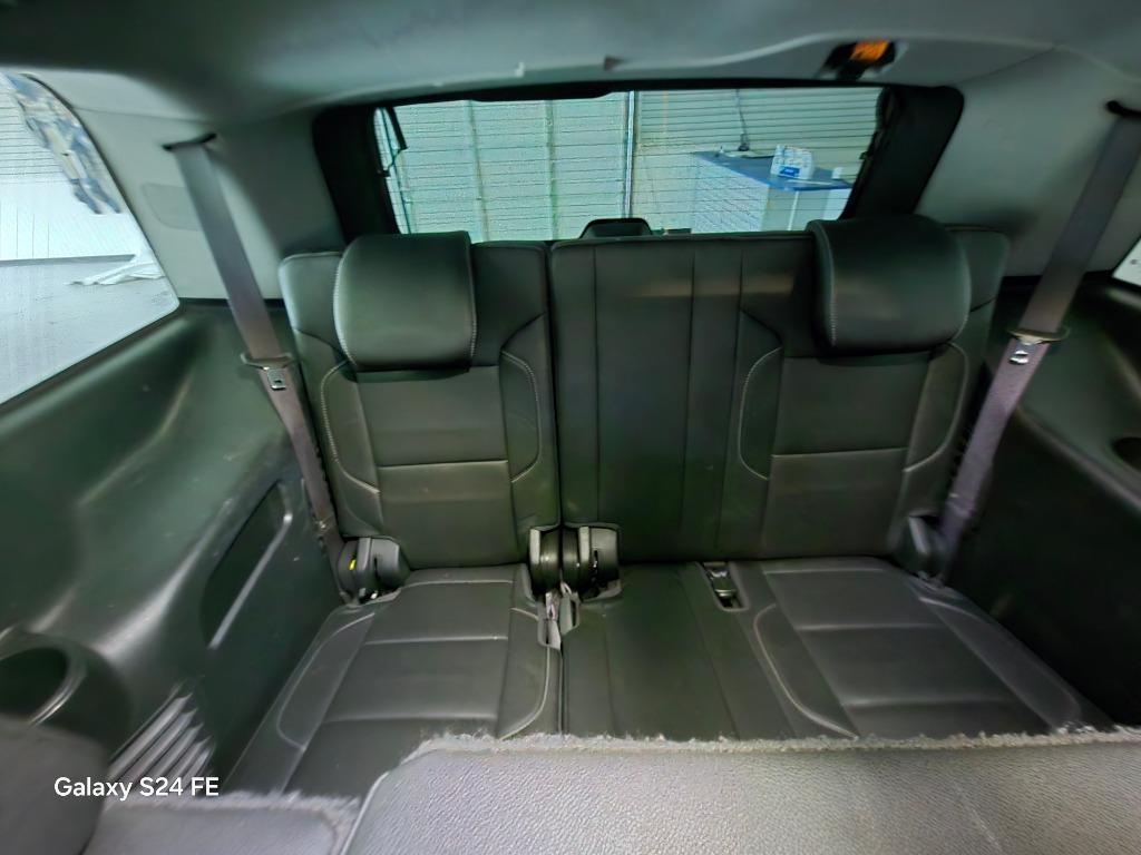 2016 GMC Yukon SLT photo
