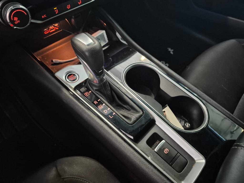 2021 Nissan Altima - $15,997
