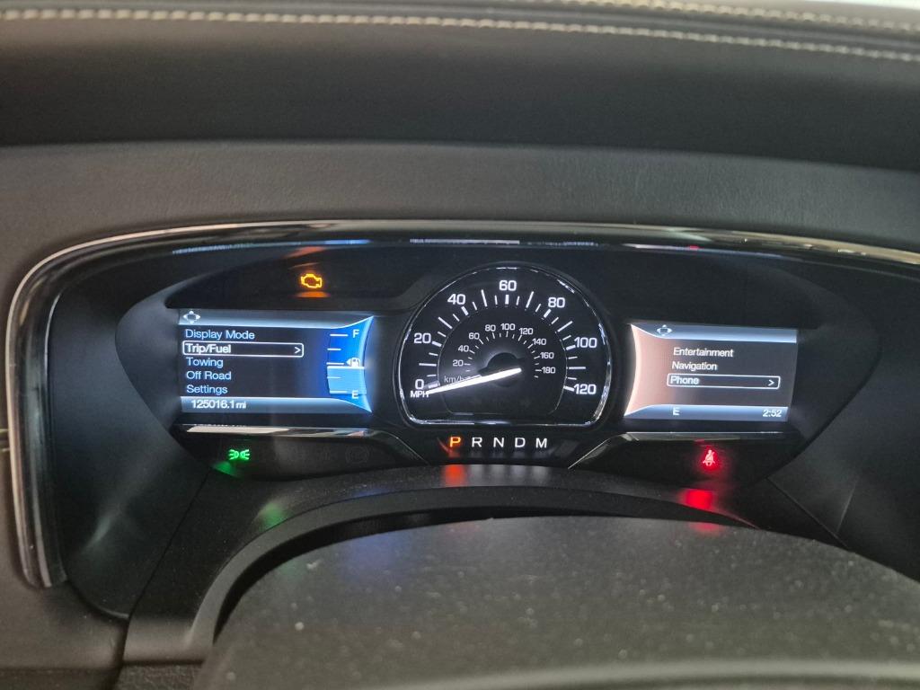 2015 Lincoln Navigator - $15,997