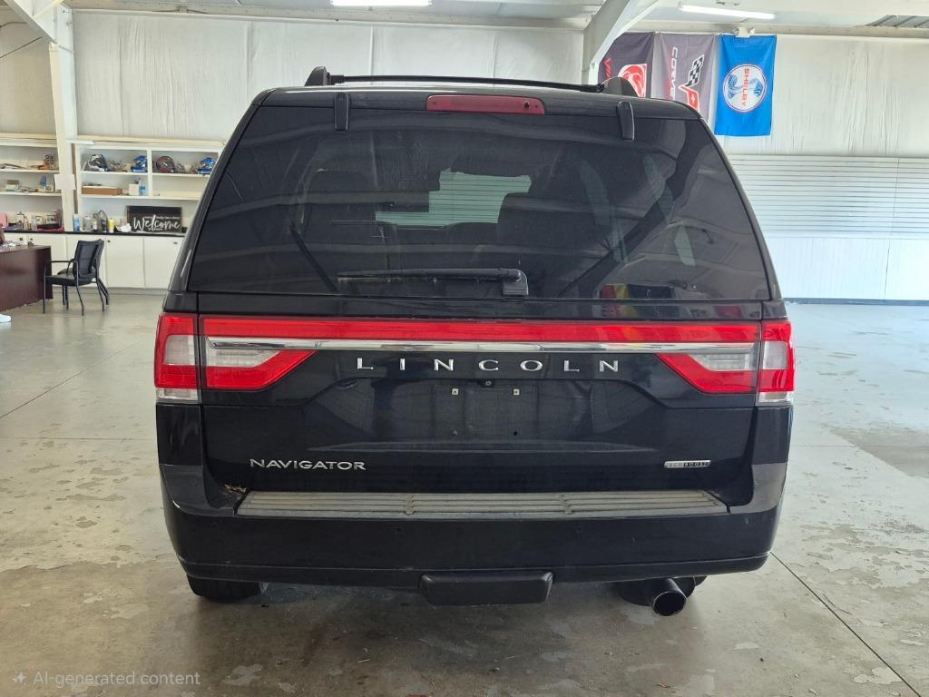 2015 Lincoln Navigator - $15,997