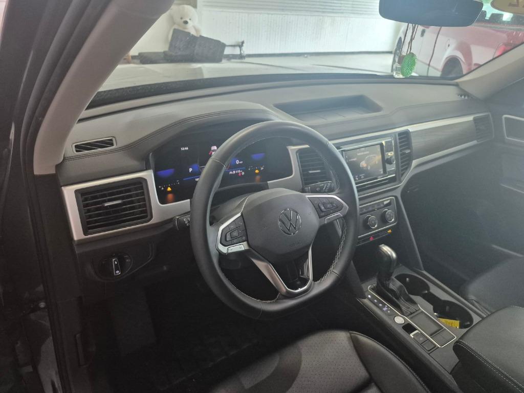 2022 Volkswagen Atlas - $17,997