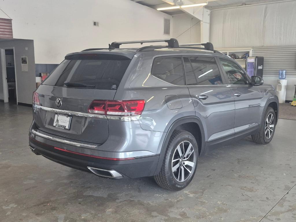 2022 Volkswagen Atlas - $17,997