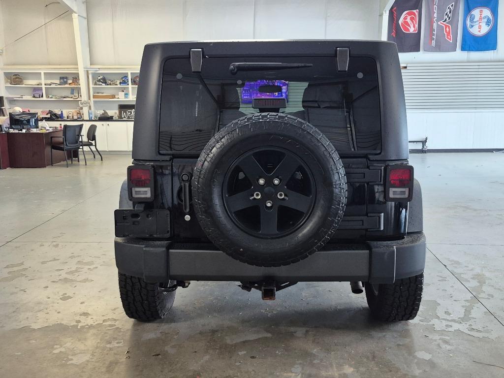 2016 Jeep Wrangler - $19,997
