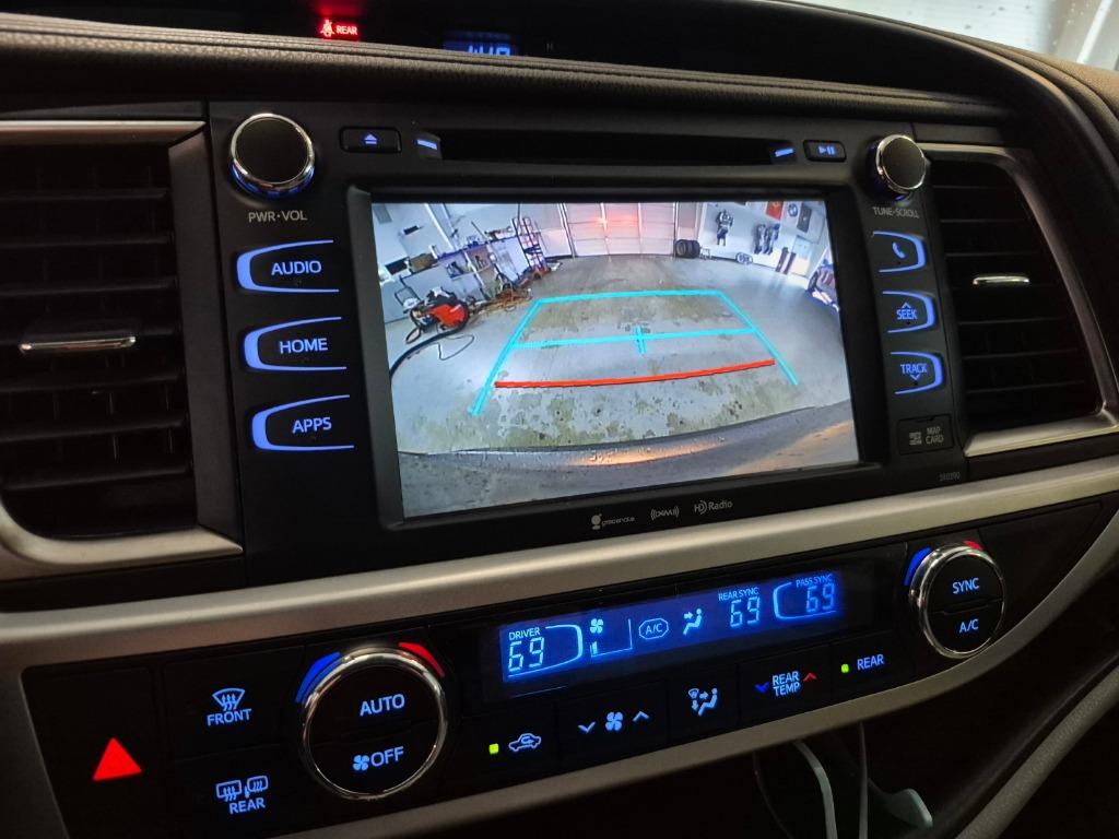 2019 Toyota Highlander - $23,997