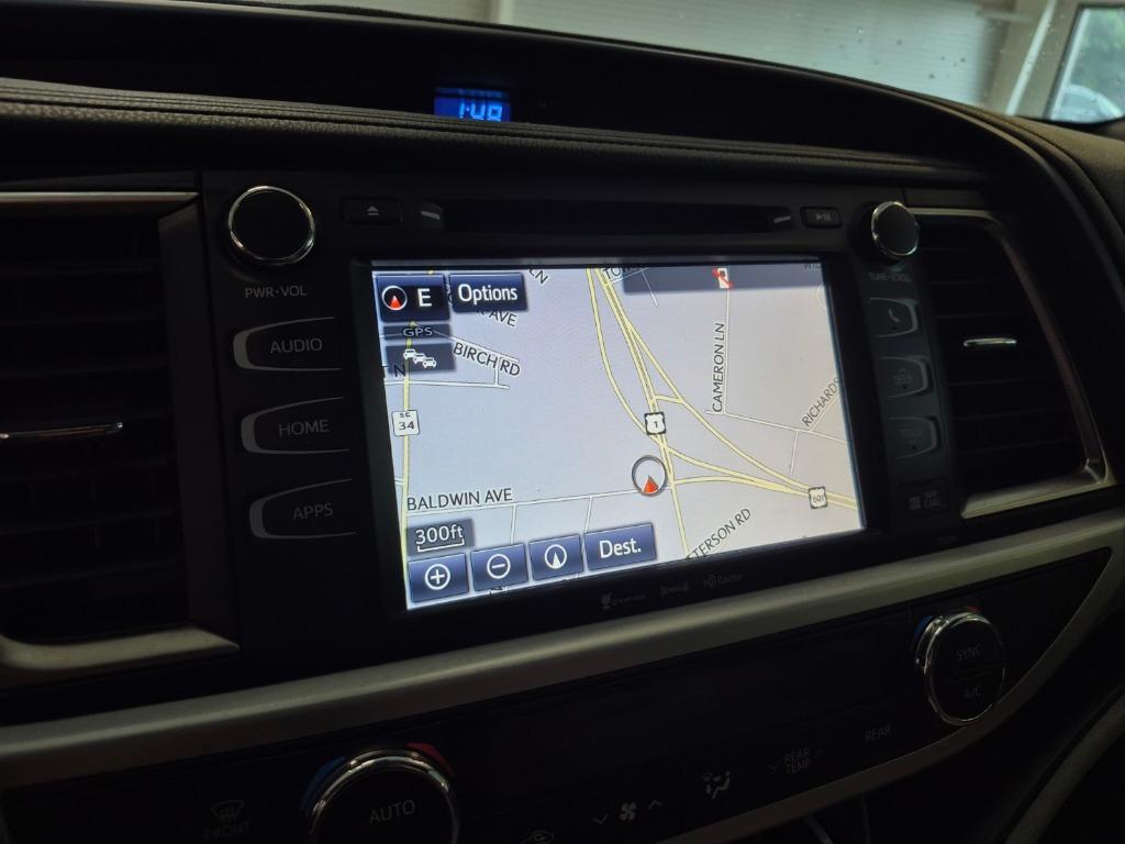 2019 Toyota Highlander - $23,997