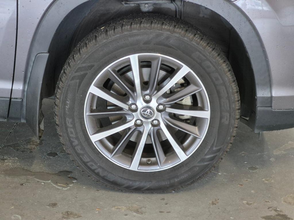 2019 Toyota Highlander - $23,997