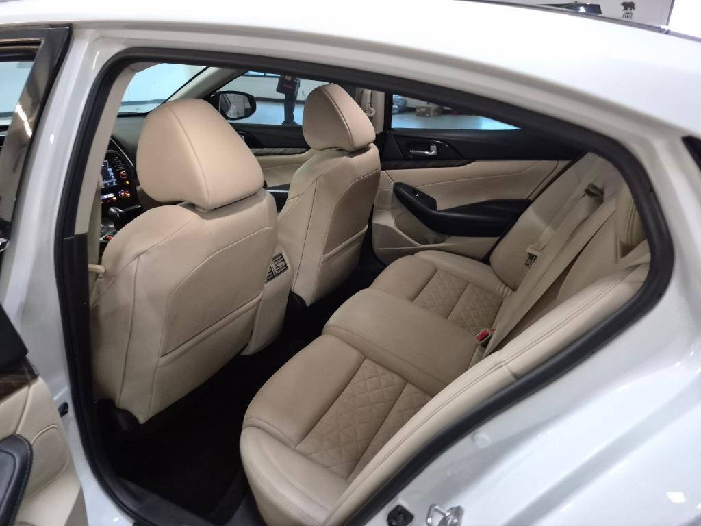 2017 Nissan Maxima - $18,997