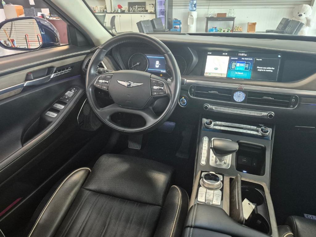 2020 Genesis G90 - $27,997