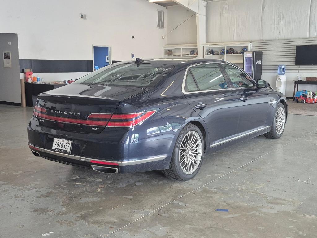 2020 Genesis G90 - $27,997