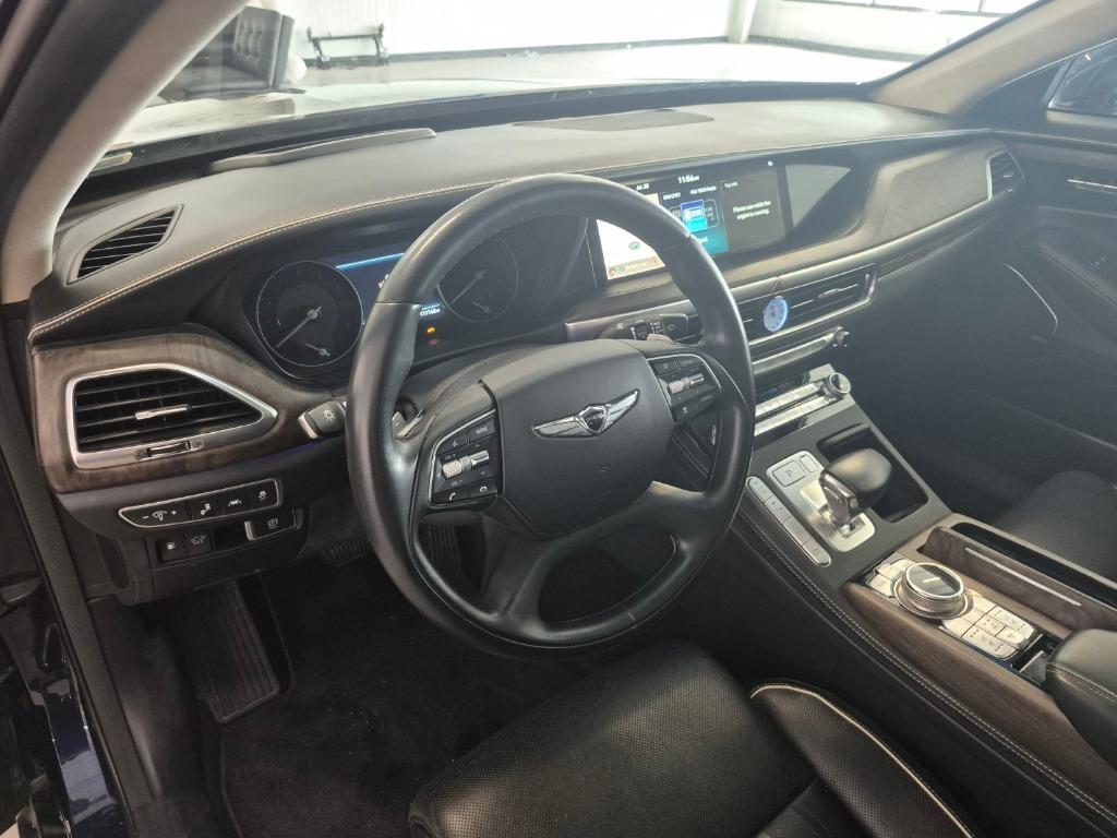 2020 Genesis G90 - $27,997