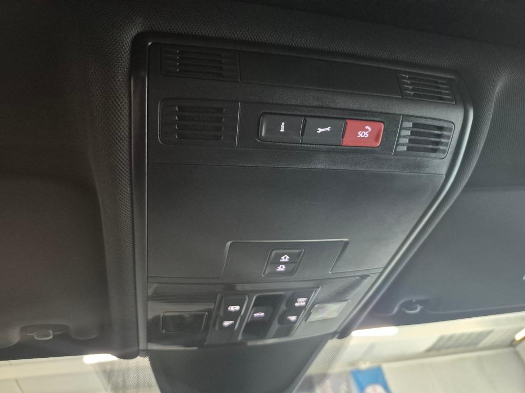 2022 Volkswagen Tiguan - $20,997