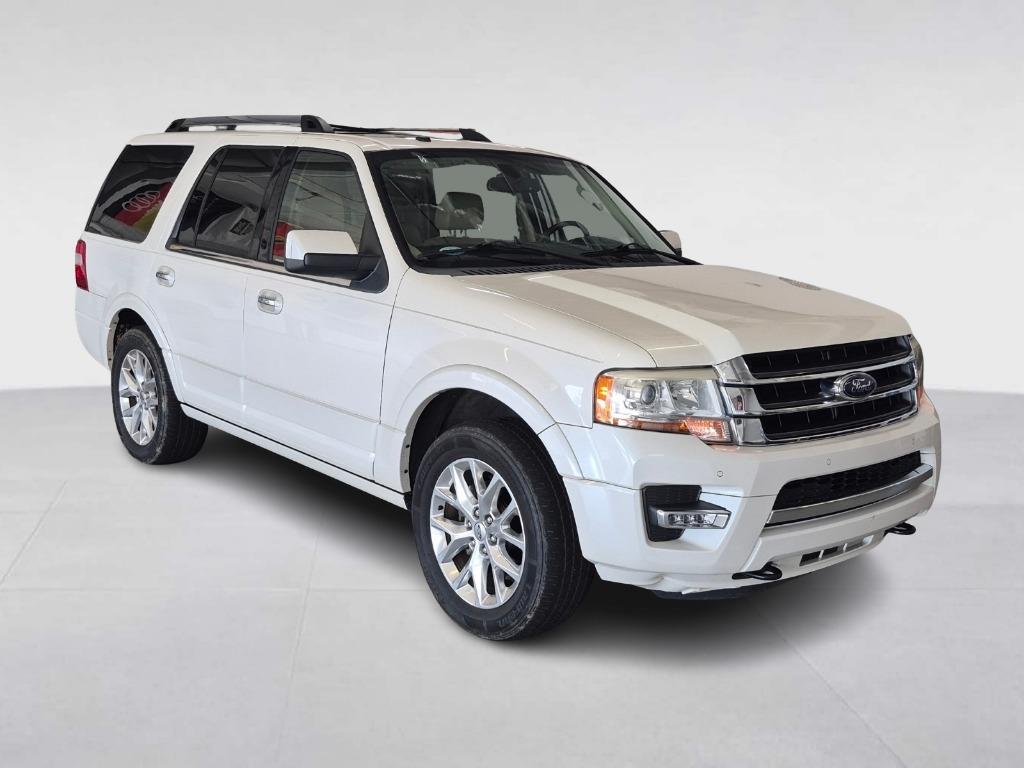 2017 Ford Expedition - $15,997