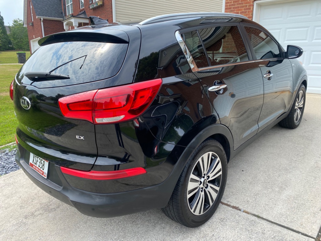 2016 Kia Sportage - $12,100