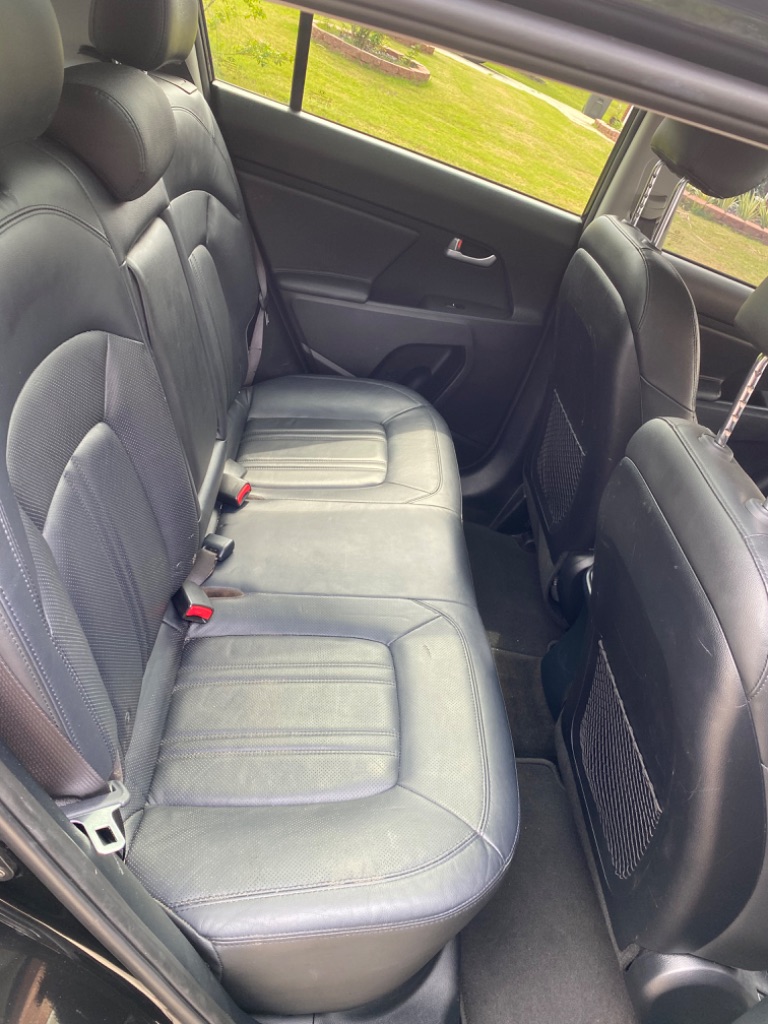 2016 Kia Sportage - $12,100
